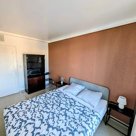 Lumineux Et Cozy A 25 Min De Paris דירה