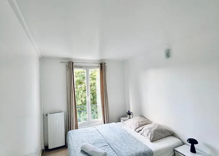 Location Courte Duree A Saint Leger 아파트 *